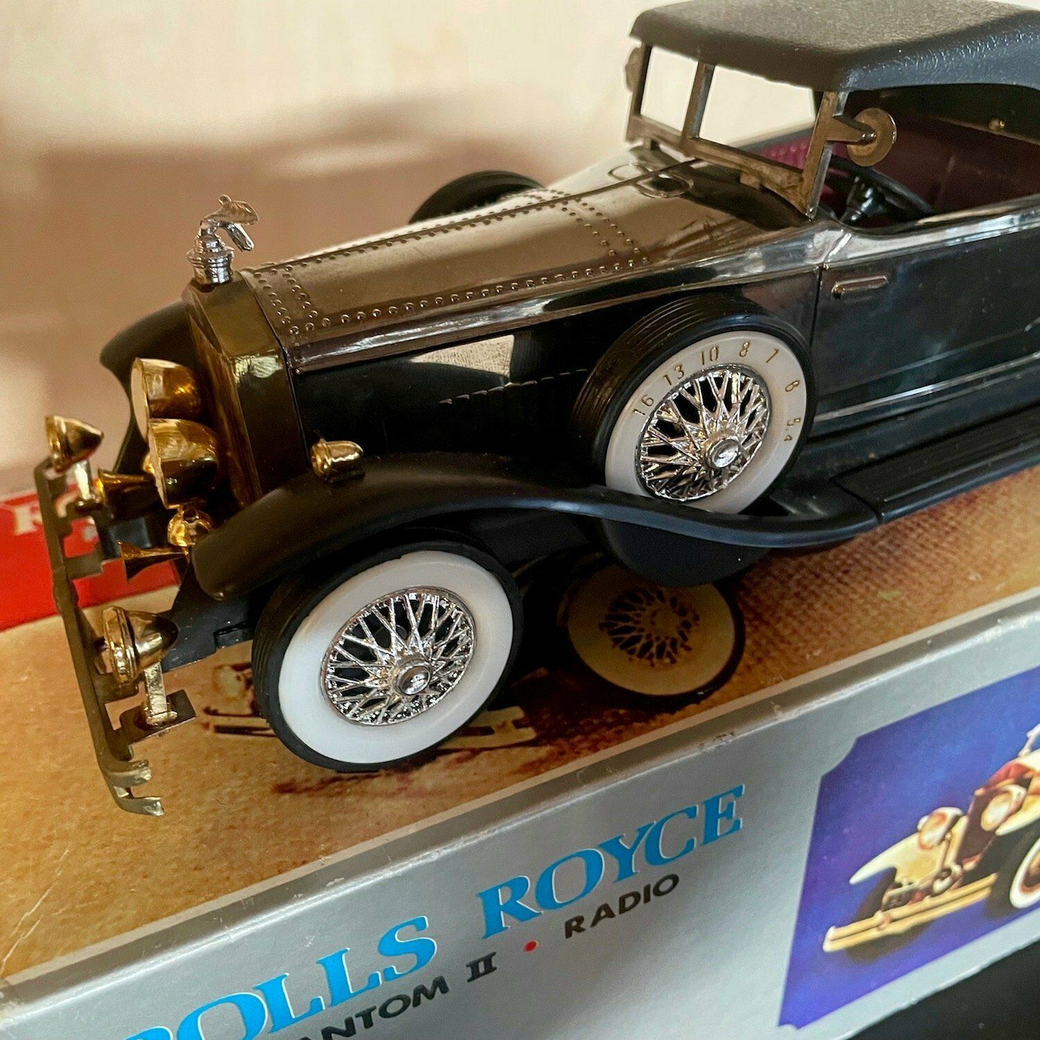 Rolls Royce Phantom II Solid State Radio photo Home Decor