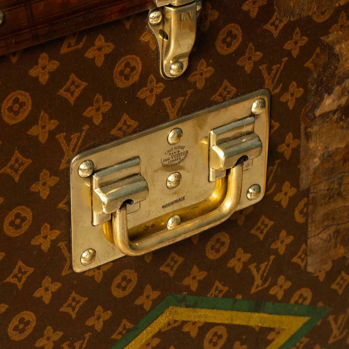 photo vintage 20th Century Louis Vuitton "Malle Haute" In Monogram Canvas, France, C.1910