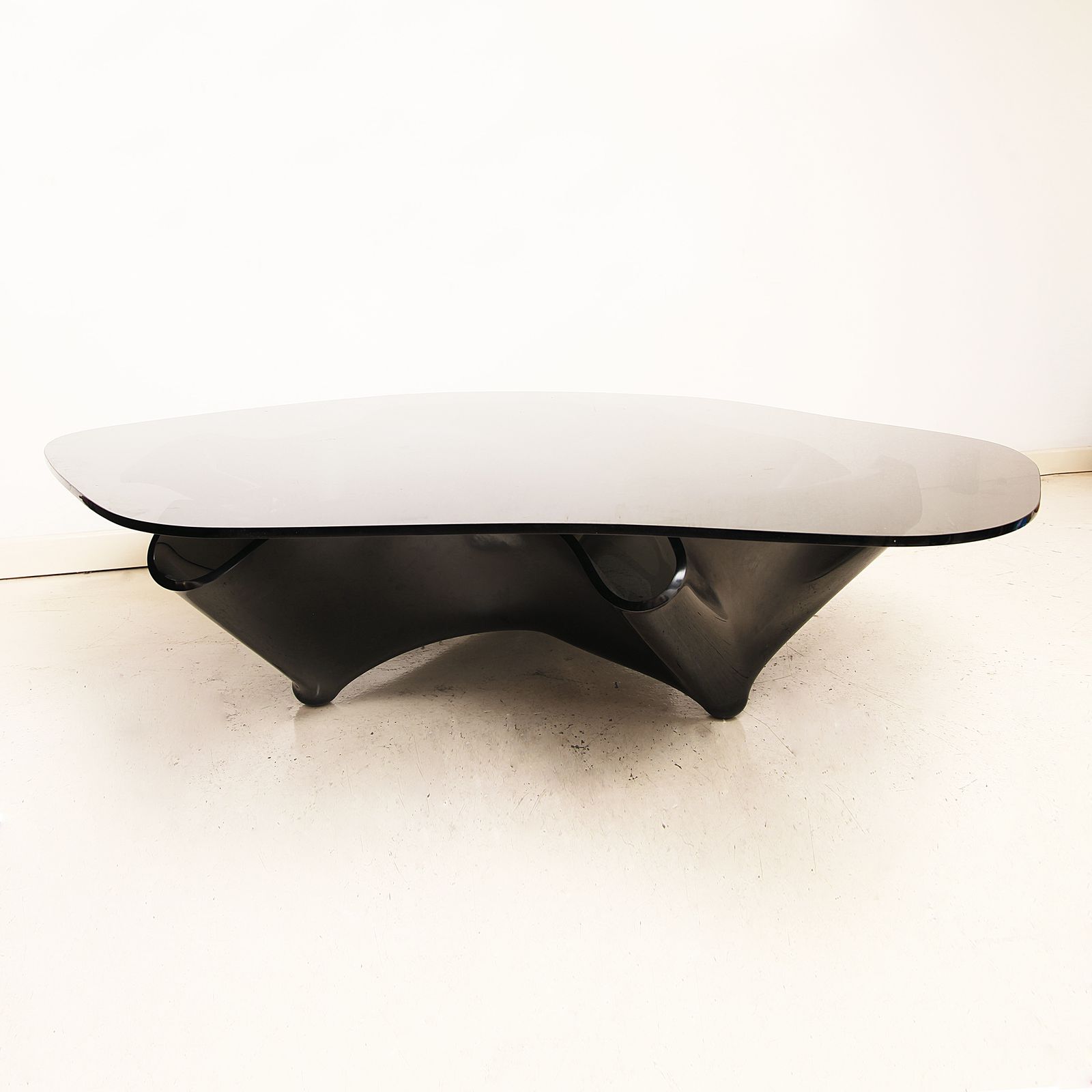 Postmodern Xxl Laurel Fyfe Sculptural Coffee Table Black Glass 1990s photo Furniture
