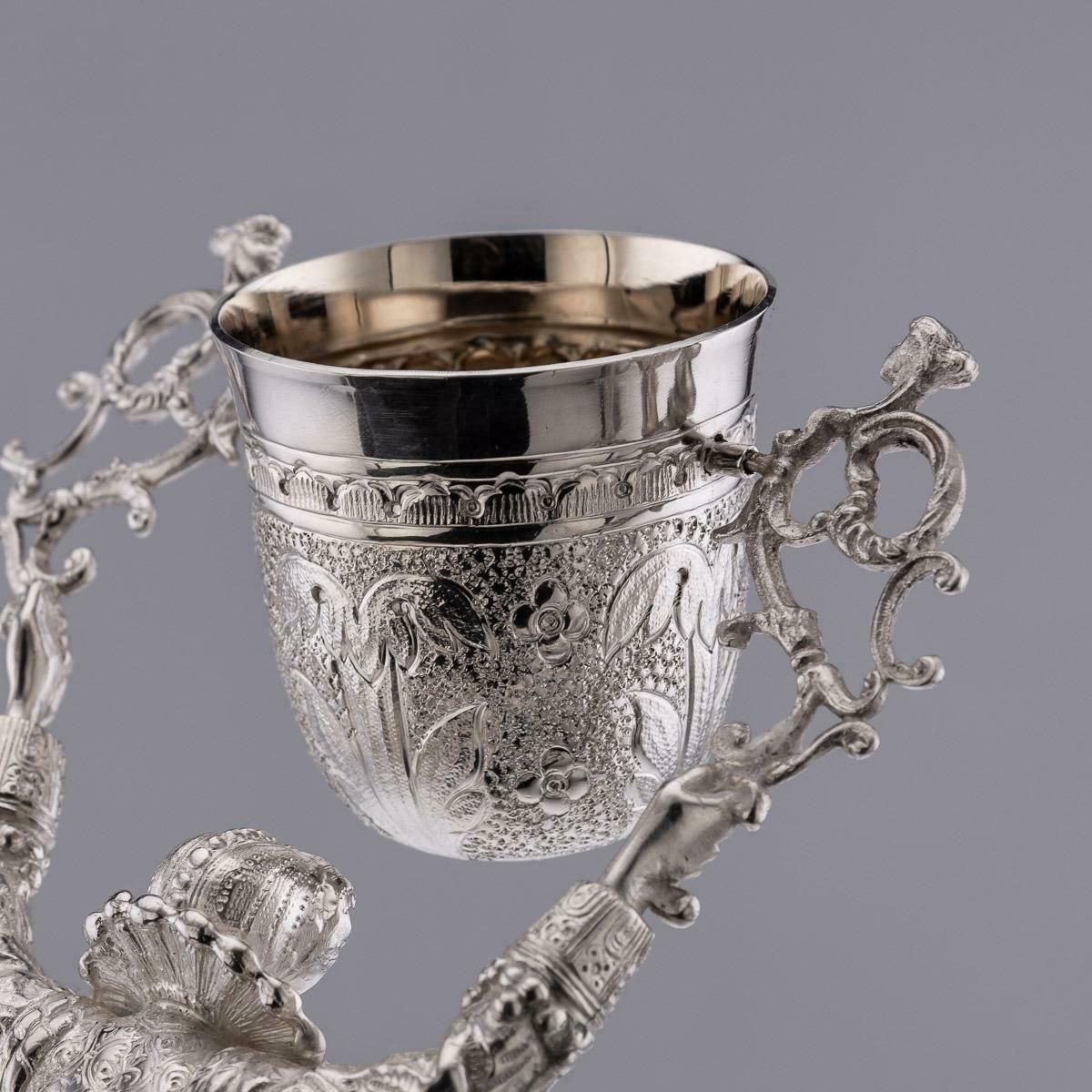 20th Century, Royal Wedding Solid Silver Wager Cup, London, C.1973 photo vintage