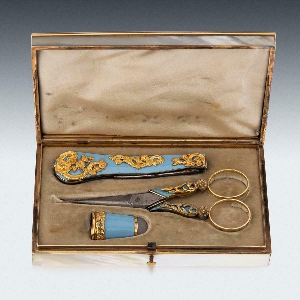 19th Century French Gold Mounted & Mother Of Pearl Etui Set, C.1870 photo 8695.0