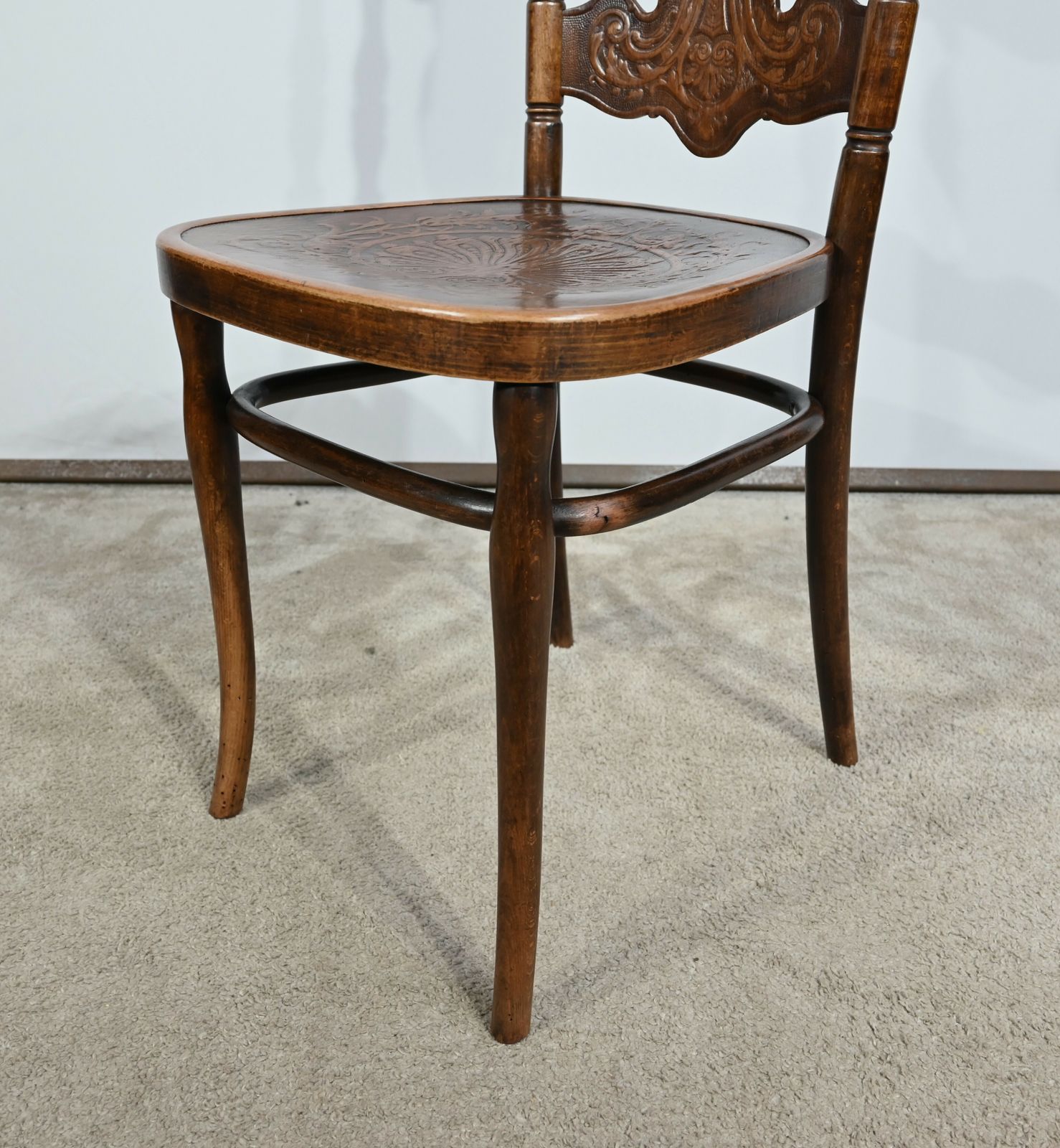 photo buy Pair Of Chairs N°67 By Jacob & Josef Kohn – 1900