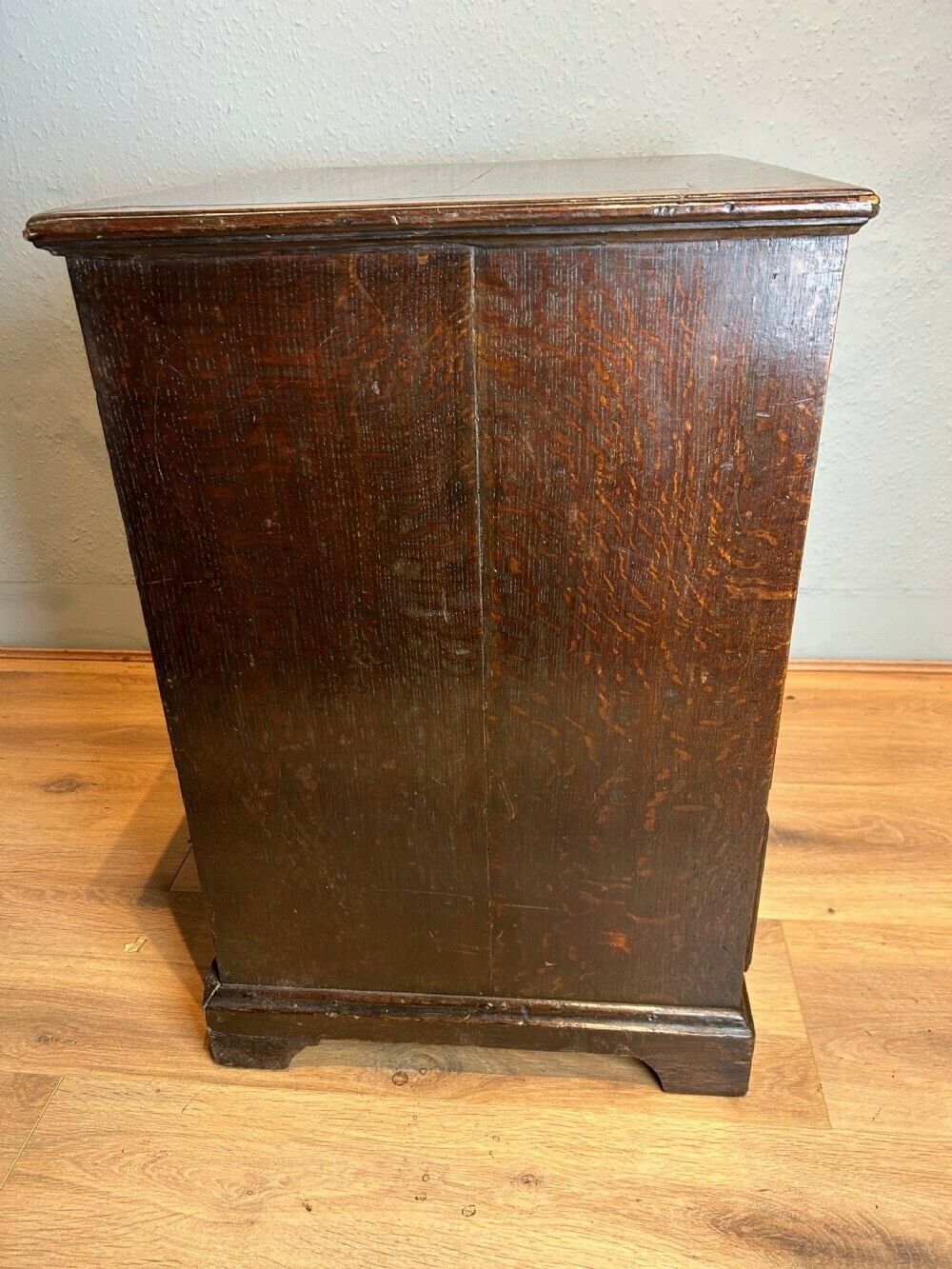 3800.0 Small George 1st Oak Chest Of Drawers photo