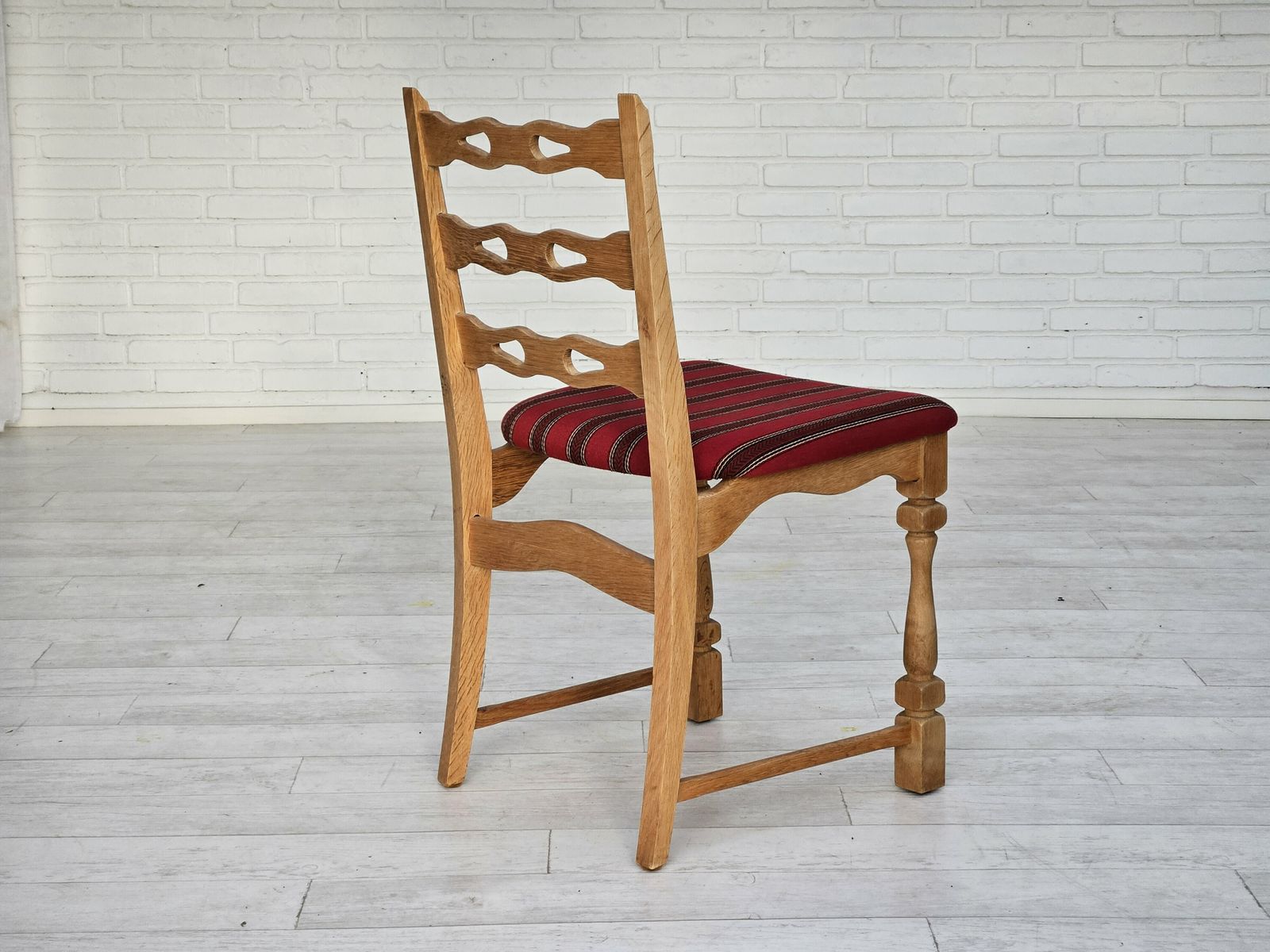 photo buy 1970s, Set 6 Pcs Of Danish Dinning Chairs, Original Good Condition, Furniture Wool.