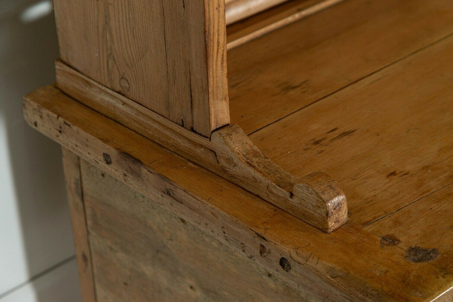 8913.0 Large 19thc Irish Pine Potboard Dresser photo