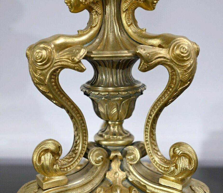 photo vintage Pair Of Golden Bronze Candlabers, Restoration – Early 19th