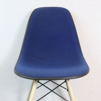 Eames Herman Miller Side Chair Upholstered In Blue Fabric photo furniture