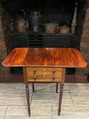 Georgian Mahogany Baby Pembroke Table Circa 1800 photo vinterior