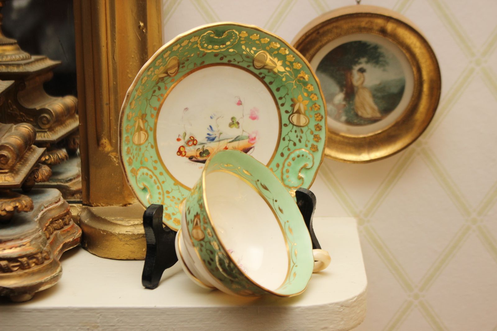 A Beautiful Early C19th Tea Cup And Saucer, Mint Green & Floral, Hand Painted photo Home Decor