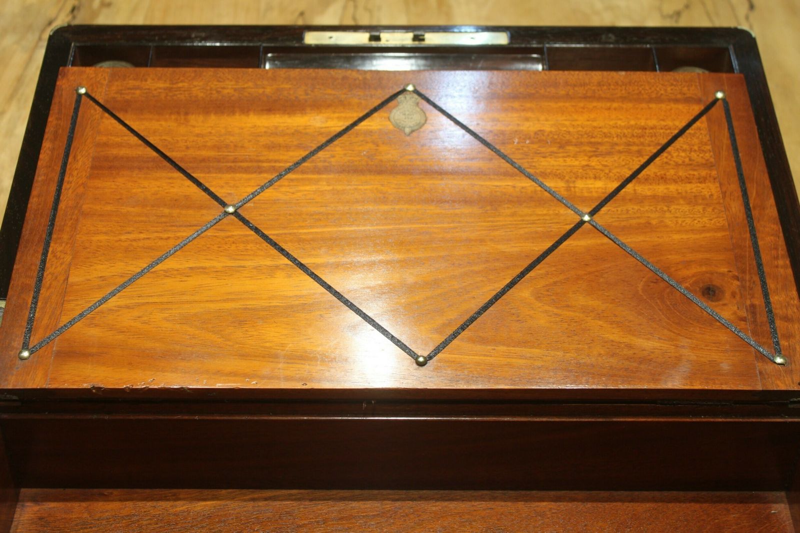 photo furniture 19th Century Rosewood And Brass Inlaid Writing Slope
