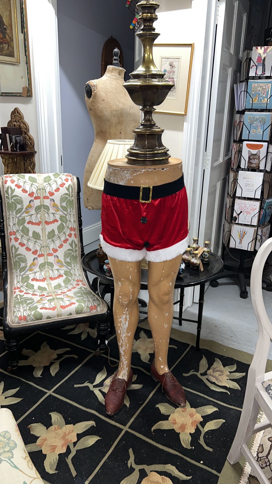 A Fantastically Kooky Plant Stand Made From Vintage Mannequin Legs