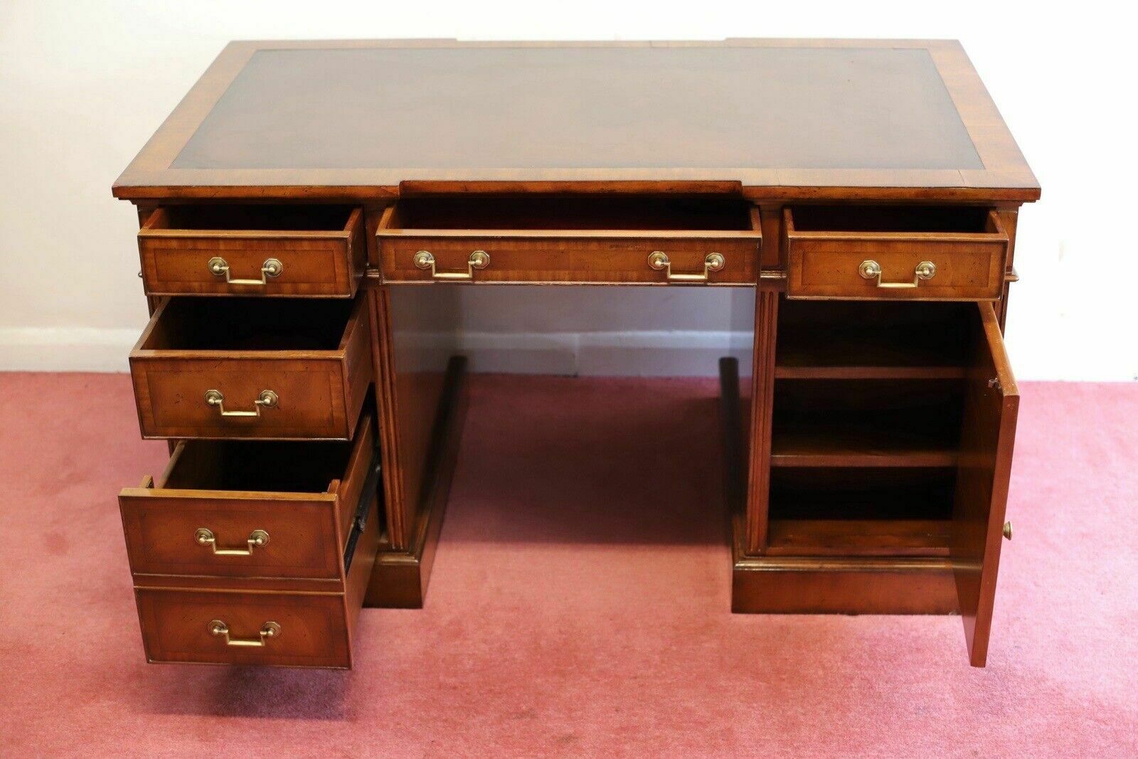Brights Of Nettlebed, Stunning Double Side Flamed Mahogany Pedestal Desk photo for sale