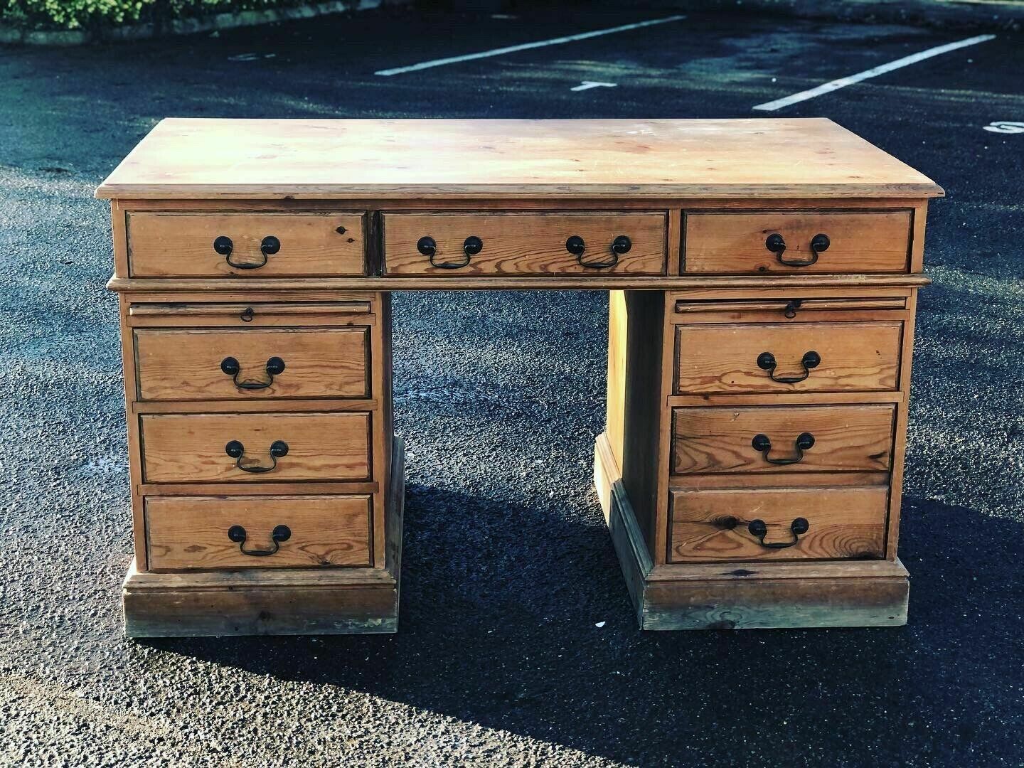 Large Pine Pedestal Desk photo for sale