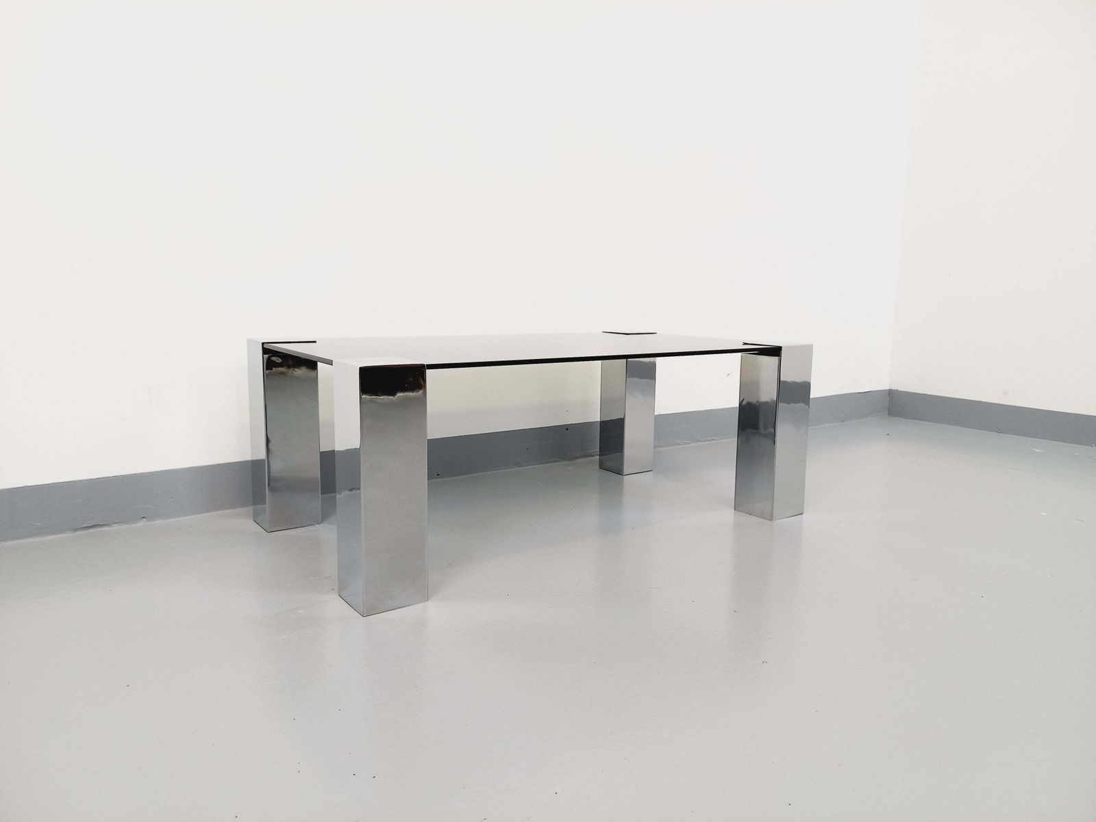 Table basse rectangulaire Willy Rizzo en verre fumé photo vinterior