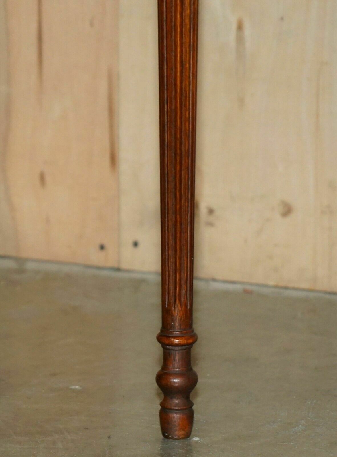photo furniture Exquisite Circa 1920 Burr Elm & Satinwood French Polished Restored Console Table