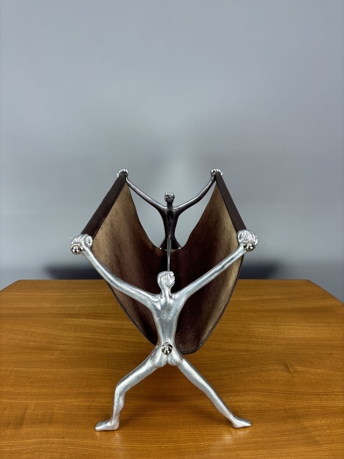 Carrol Boyes Man Magazine Holder photo vinterior