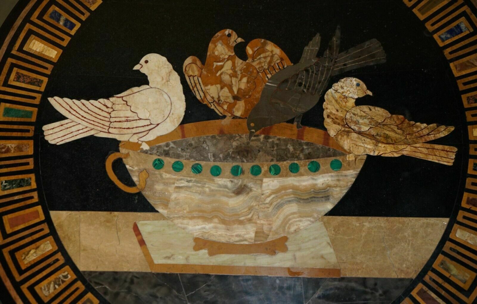 photo vinterior Important Antique Grand Tour Pietra Dura Birds Specimen Marble Centre Table