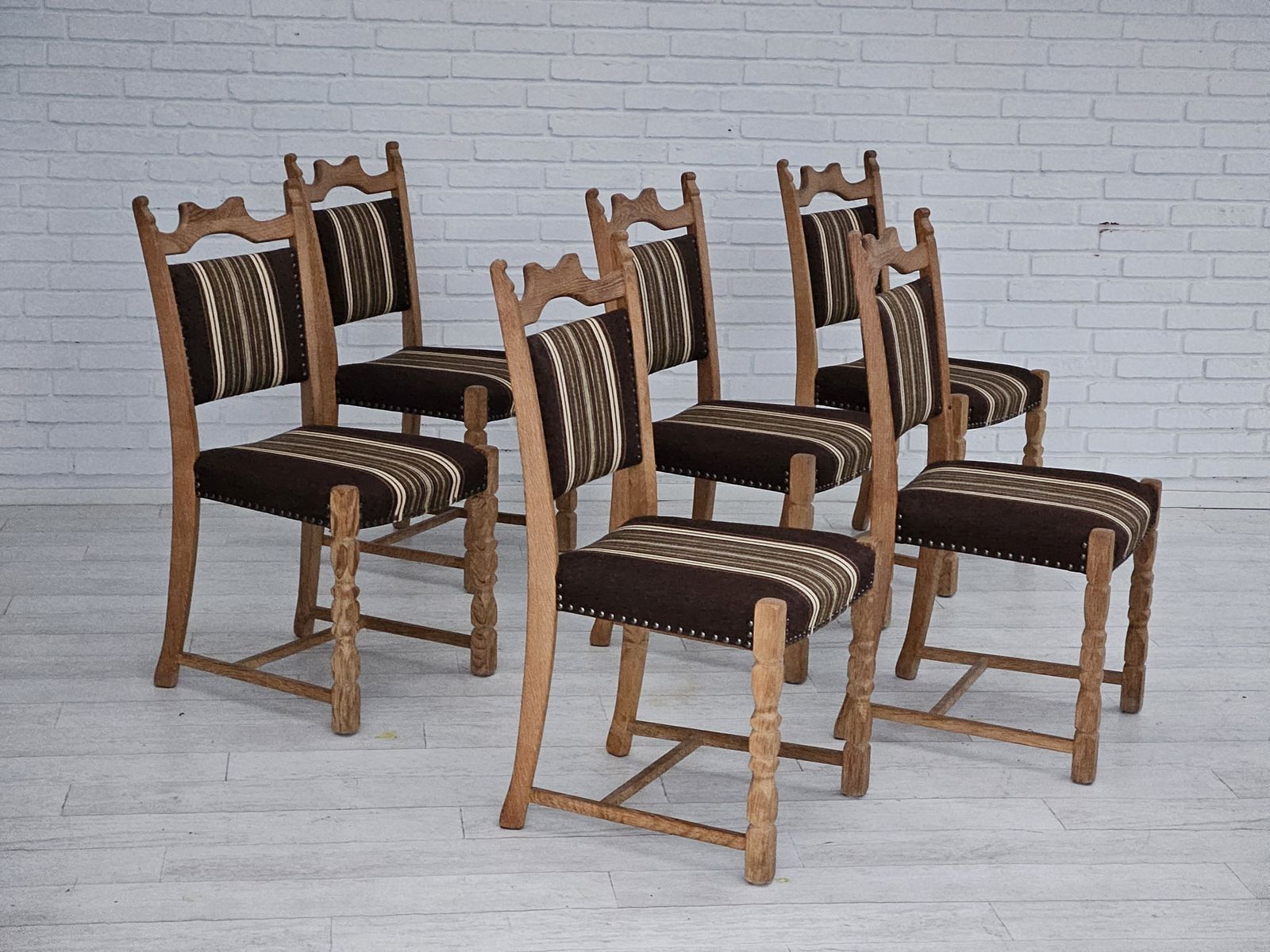 1970s, Set 6 Pcs Of Danish Dinning Chairs, Original Very Good Condition, Oak Wood. photo furniture
