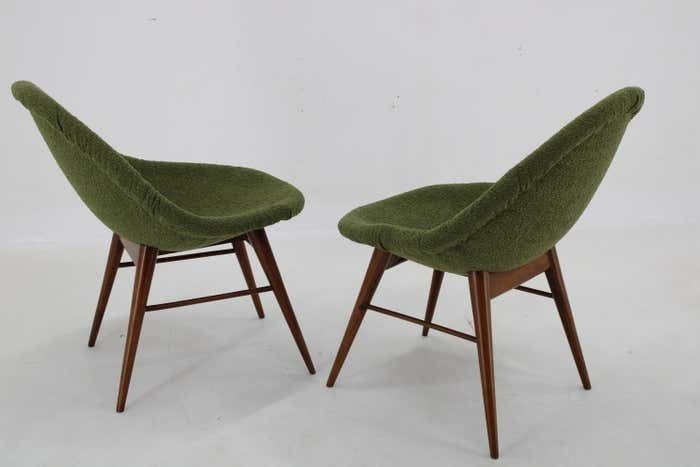 1960s Pair Of Restored Shell Chairs In Bouclé, Czechoslovaki photo vintage