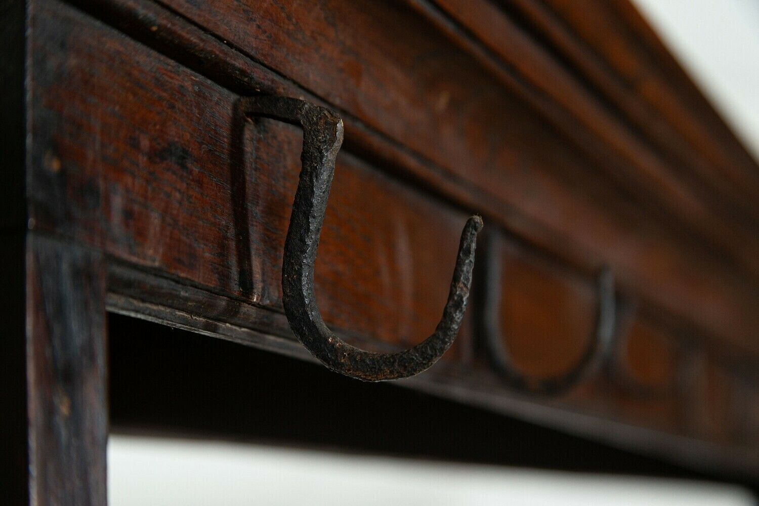 photo furniture English George III Oak Potboard Dresser