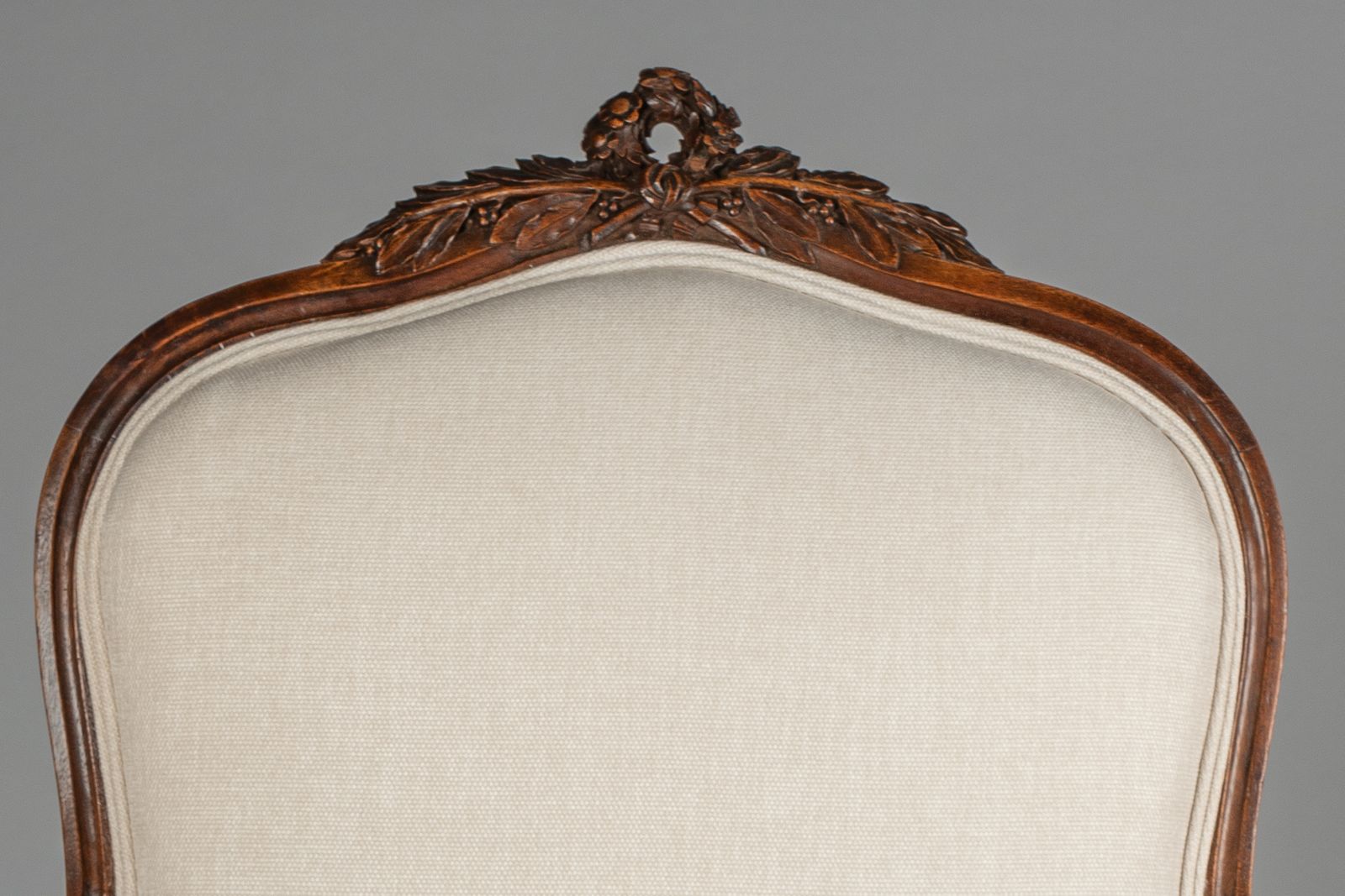 photo furniture Pair Of Large 19th Century French Louis XV Style Walnut Upholstered Armchairs