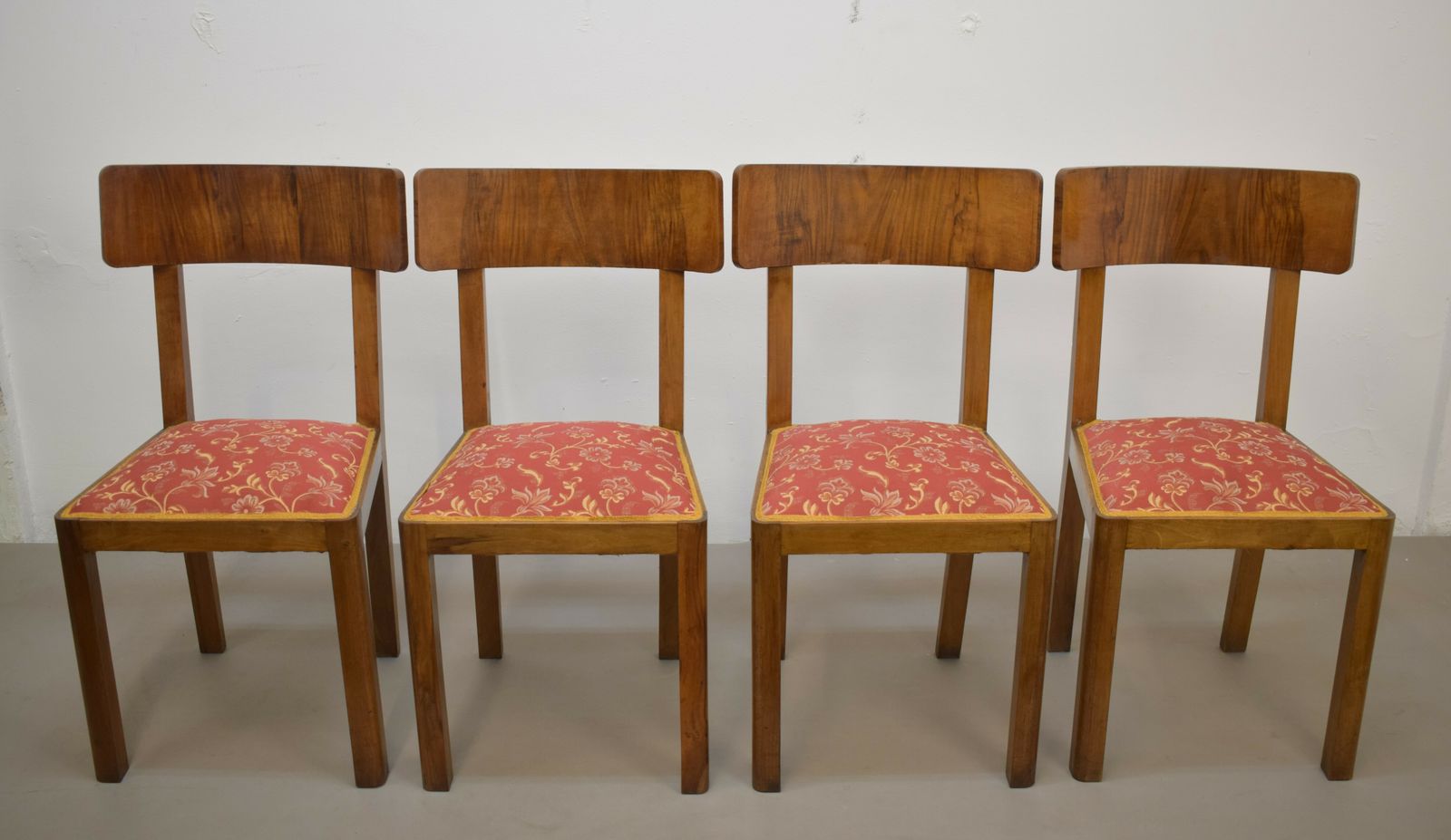 Set Of 4 Decò Chairs, Italy, 1930s.