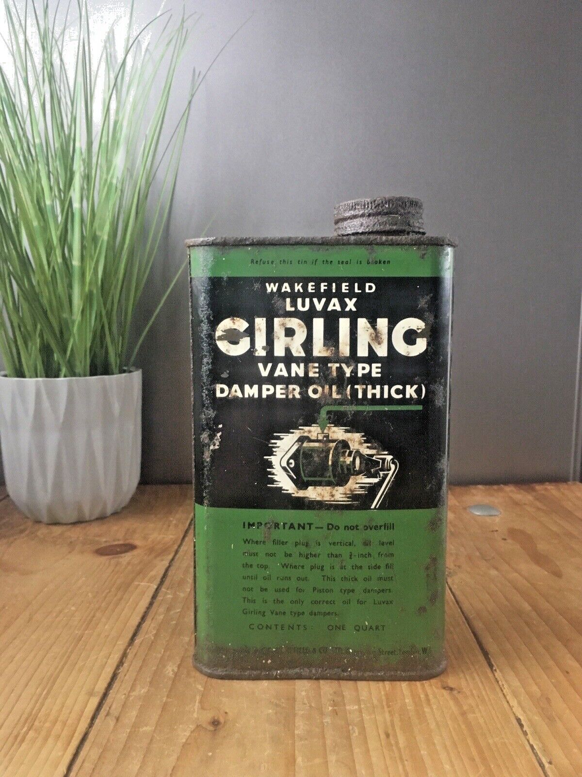 Vintage 50's Wakefield Luvax Girling Damper Vane Oil Can Tin Prop Garage Display photo Home Decor