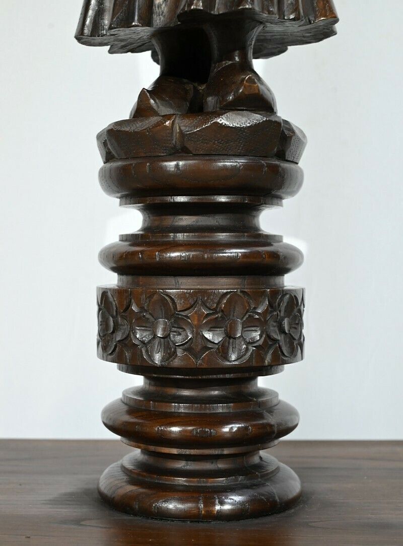 photo vinterior Chestnut Bolster – 1900, 1900s