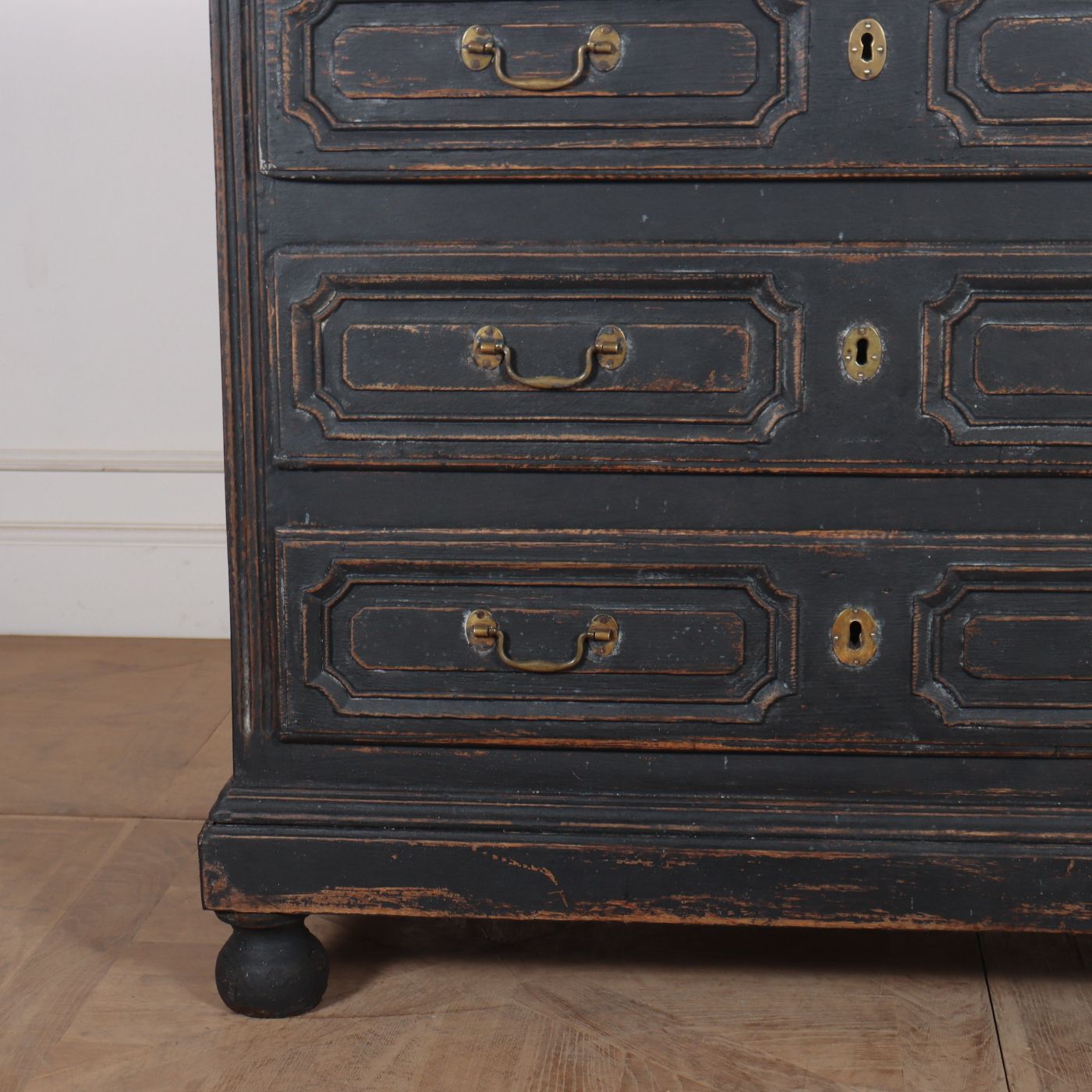 18th Century French Commode, 1700s photo buy