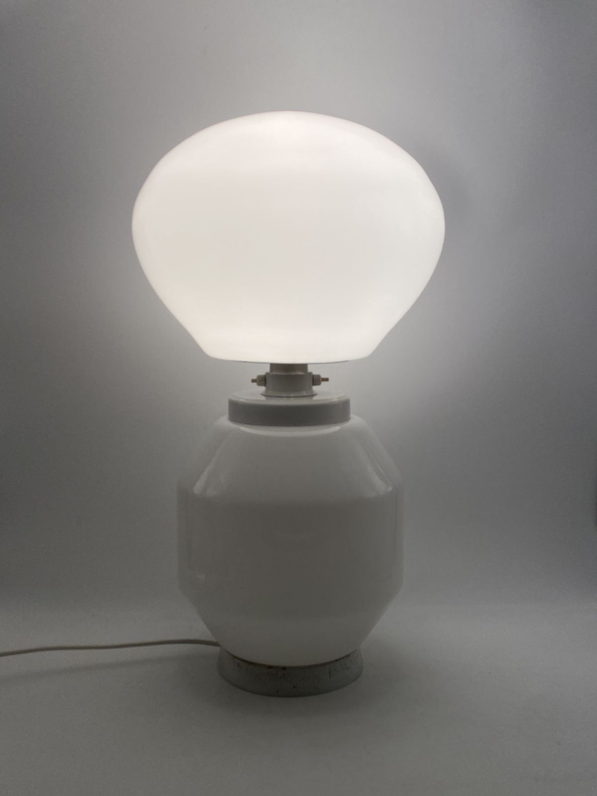 Space Age White Glass Table Lamp, Faver Italy 1970s photo 850.0