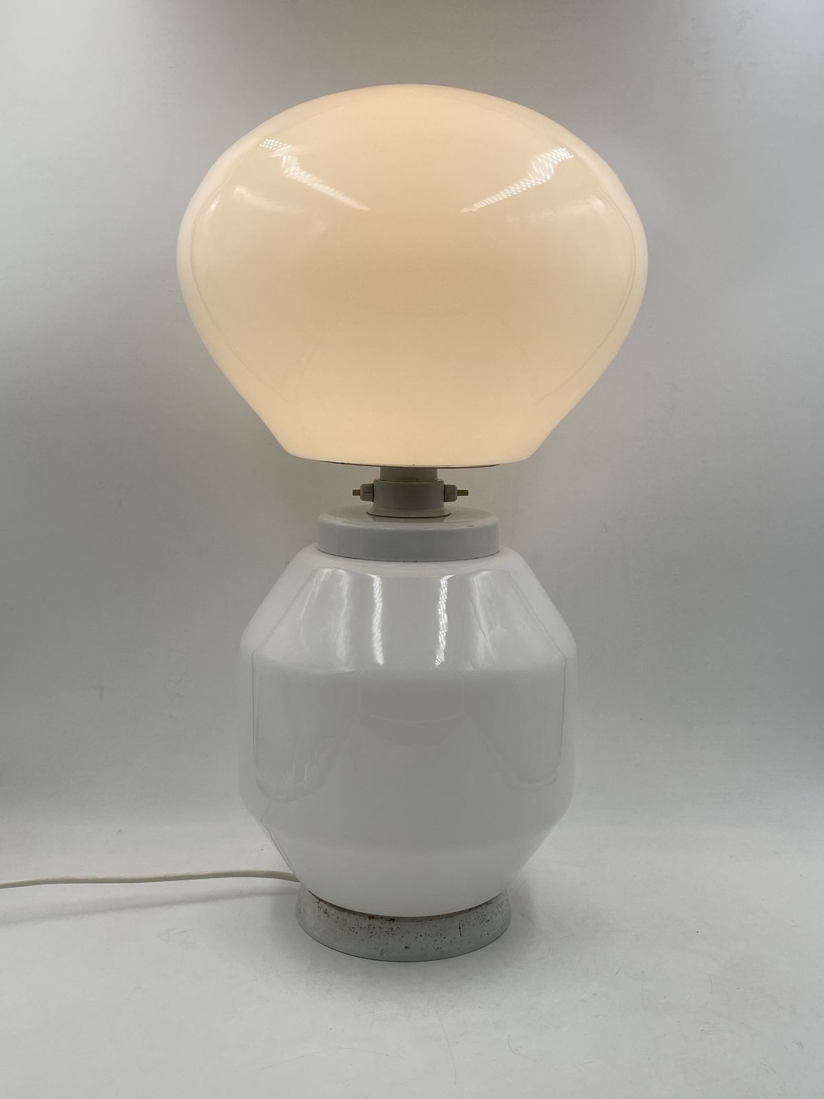 850.0 Space Age White Glass Table Lamp, Faver Italy 1970s photo