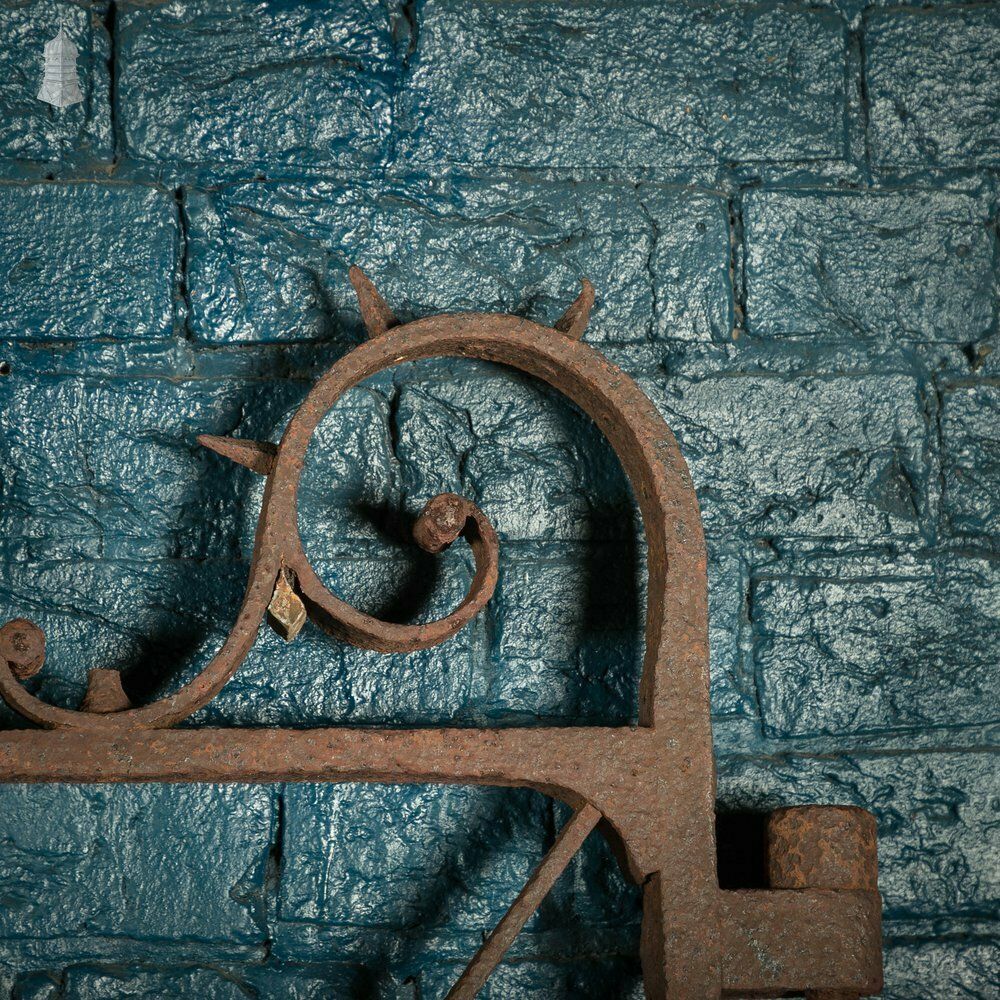 Equestrian Estate Gates, Pair Of 18th C Wrought Iron Spearhead Design Gates photo Home Fixtures
