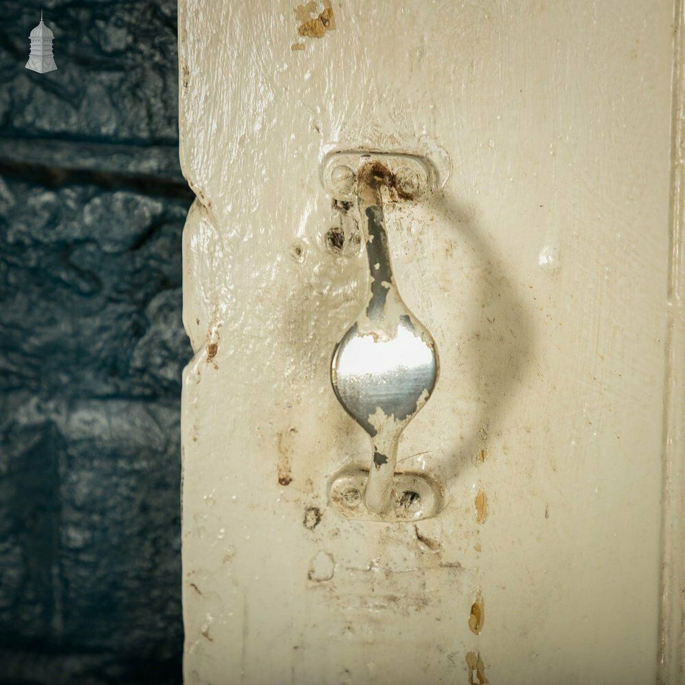 Plank & Ledge Door, Distressed Paint Finish, Strap Hinges photo 240.0