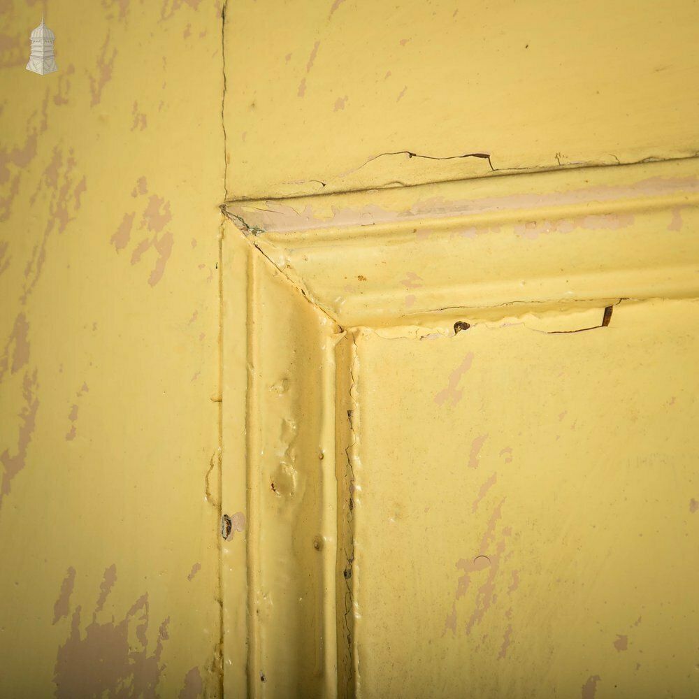 Pine Panelled Door, Moulded 4 Panel Yellow Painted photo buy