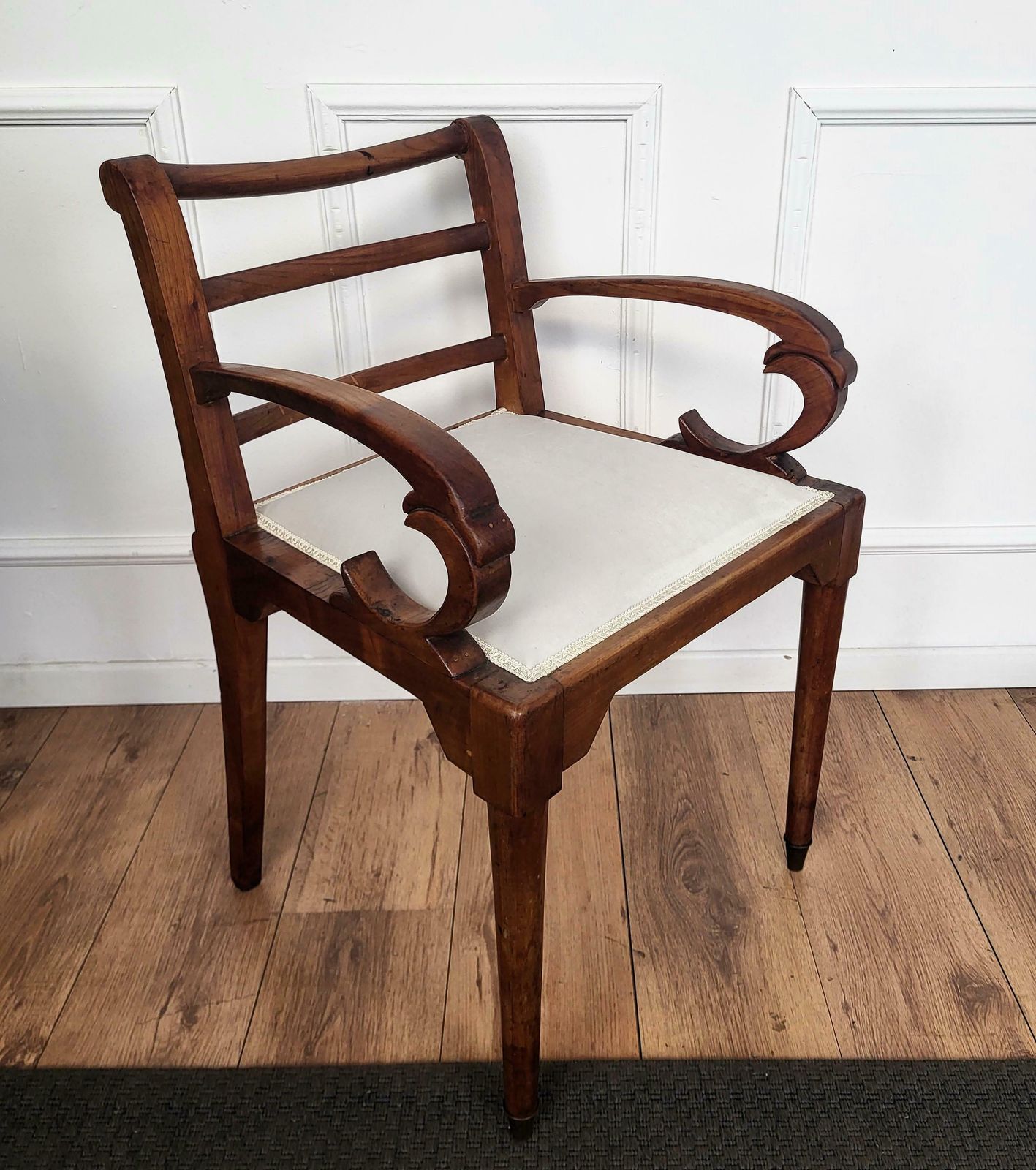 1960s Italian Walnut Wood Newly Upholstered Open Armchair Office Desk Chair photo vinterior