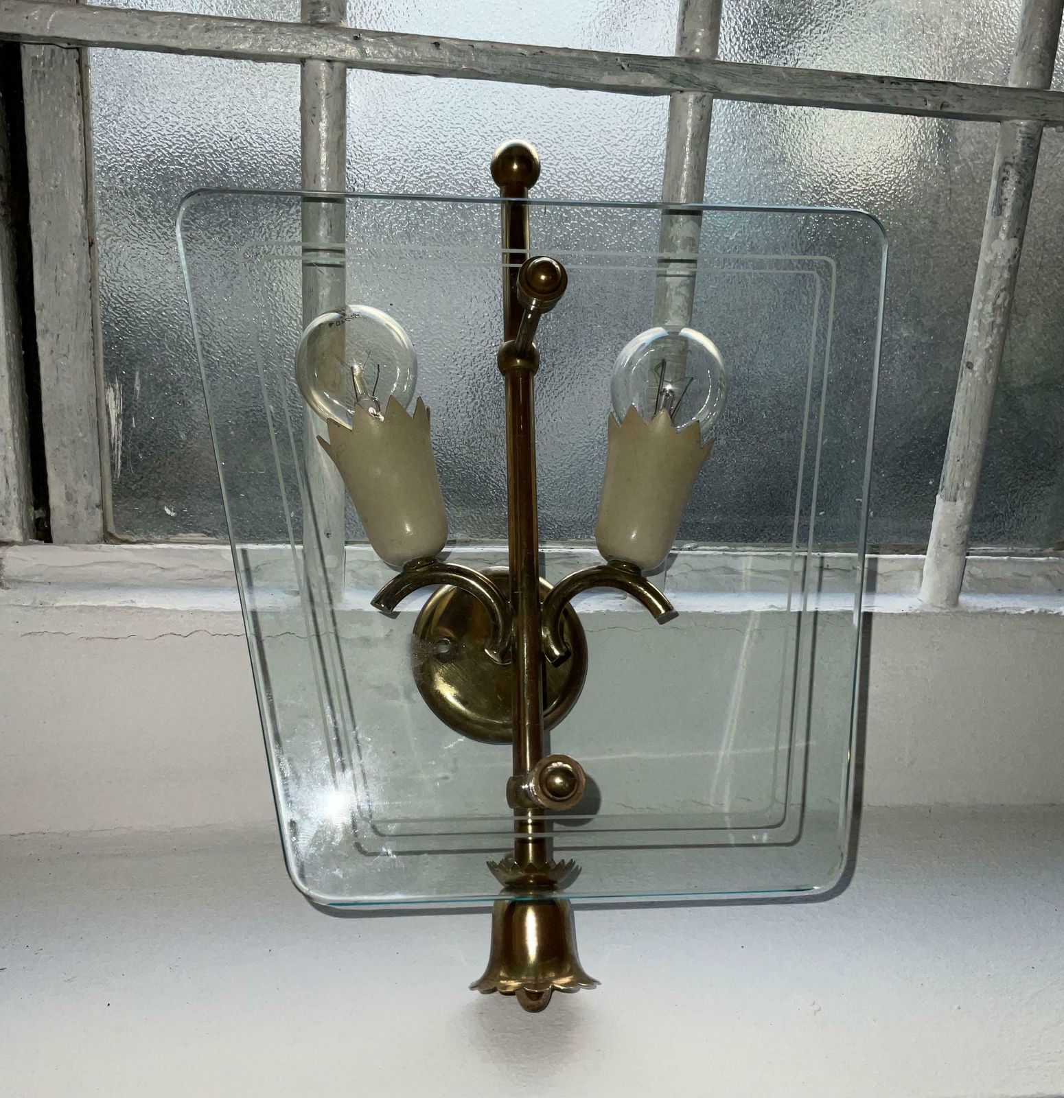 photo furniture Fontanarte   Pietro Chiesa   Pair Of Wall Sconces   1950s