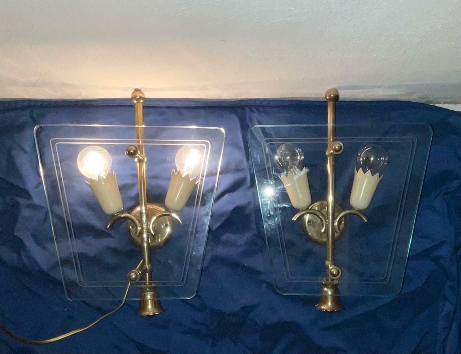 Lighting Fontanarte   Pietro Chiesa   Pair Of Wall Sconces   1950s photo