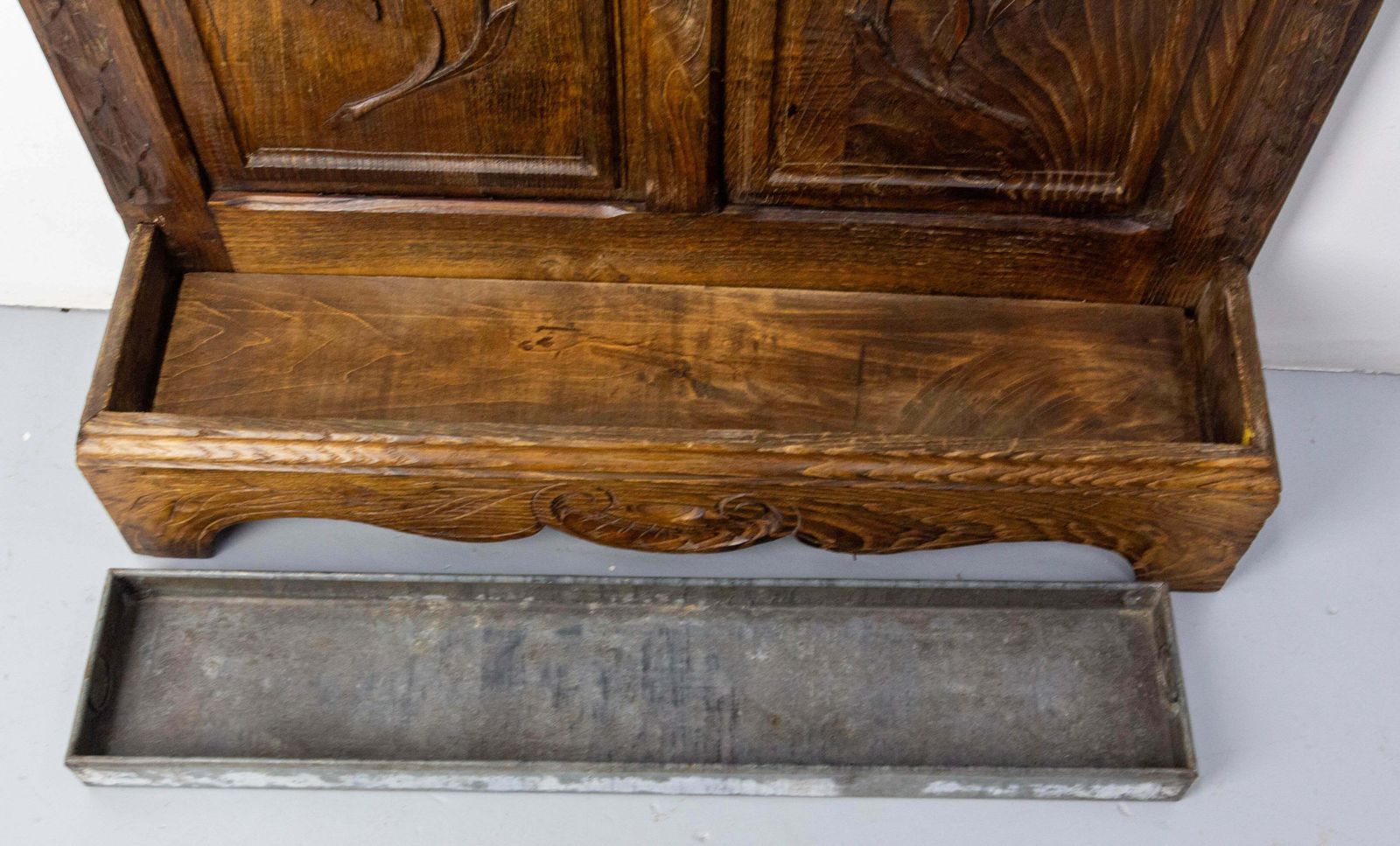 photo vinterior French Coat Hat Rack Chestnut Mirror Wrough Iron & Zinc Stand Gothic St 19th C.