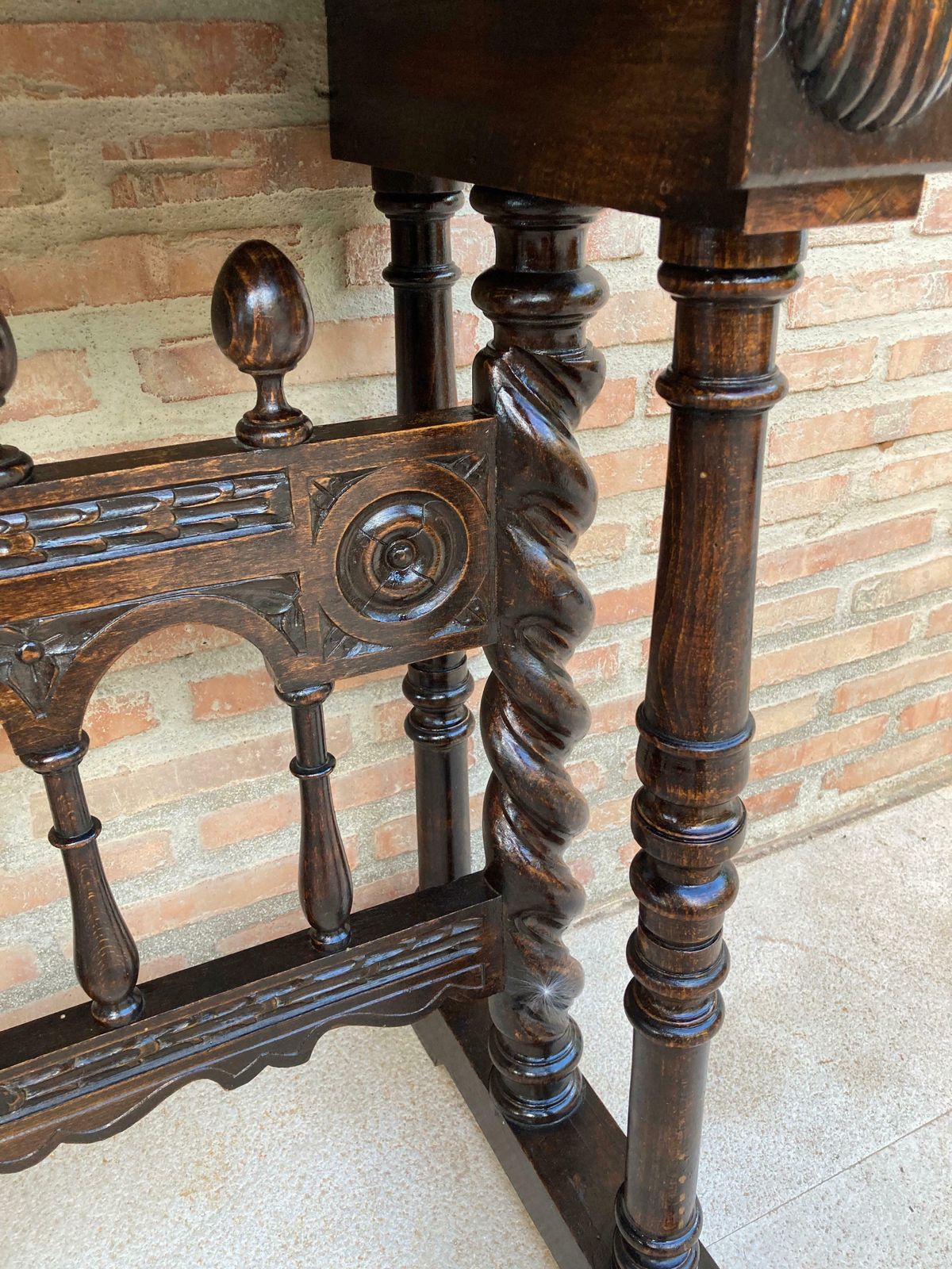 photo buy Antique Spanish Renaissance Bar Cabinet In Oak, 1890