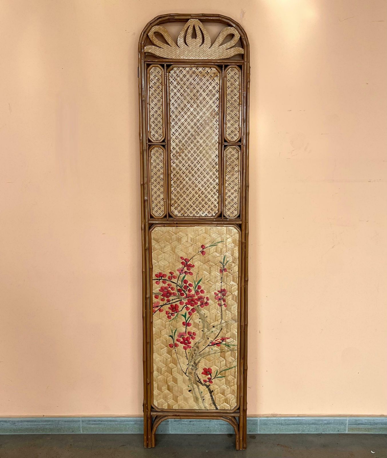 Sculptural Three Panel Folding Screen Room Divider In Rattan And Wicker, 1960s photo vinterior