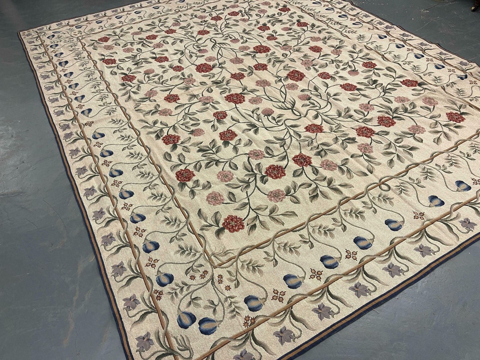 Flat Weave Rug Ivory Handwoven Carpet Floral Livingroom Rugs For Sale Home Decor photo furniture