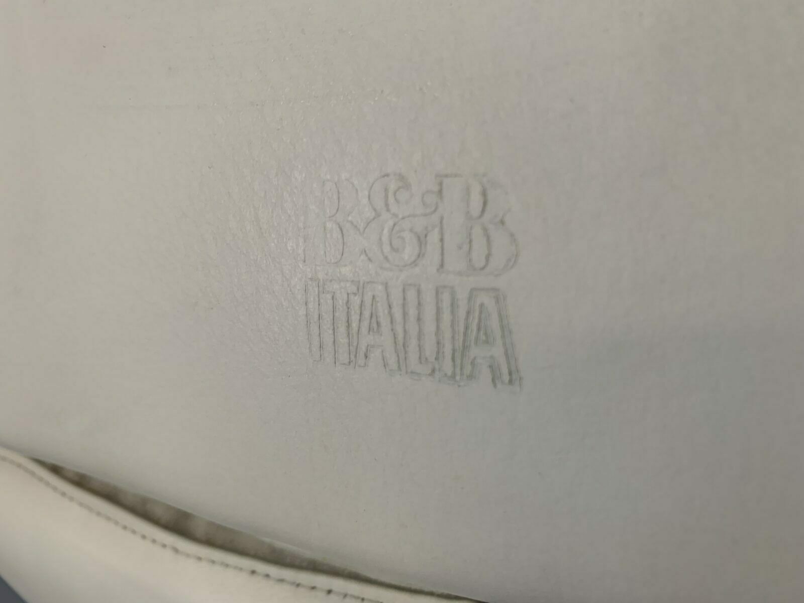 photo furniture B&B Italia “Radar” Armchair – In Ivory Leather