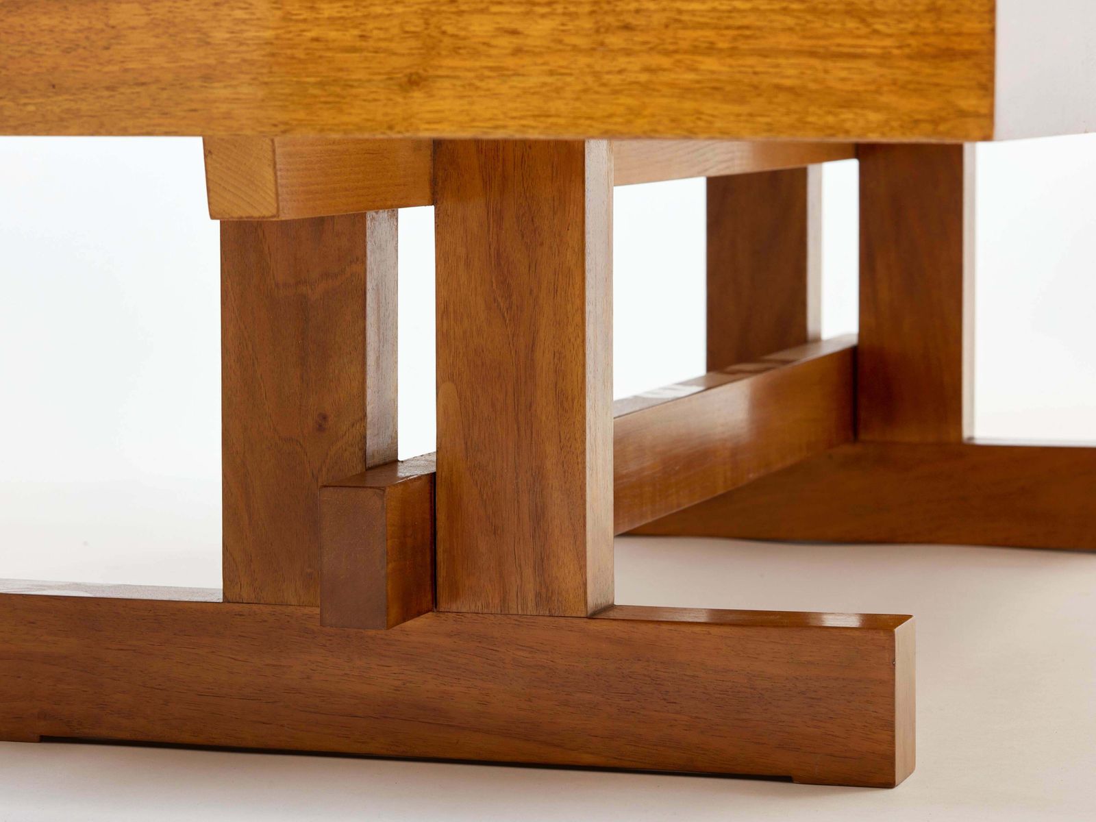 photo furniture Grande table basse française en chêne massif, plateau en bois pétrifié et ardoise, 1960