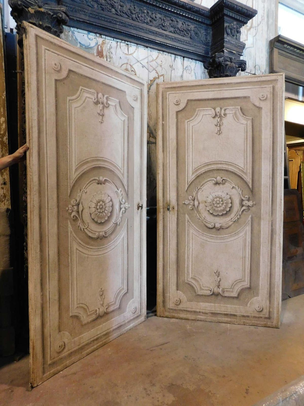 N.2 Antique Wooden Doors, Richly Painted Double Sided Different Theme, Italy photo 5598.0