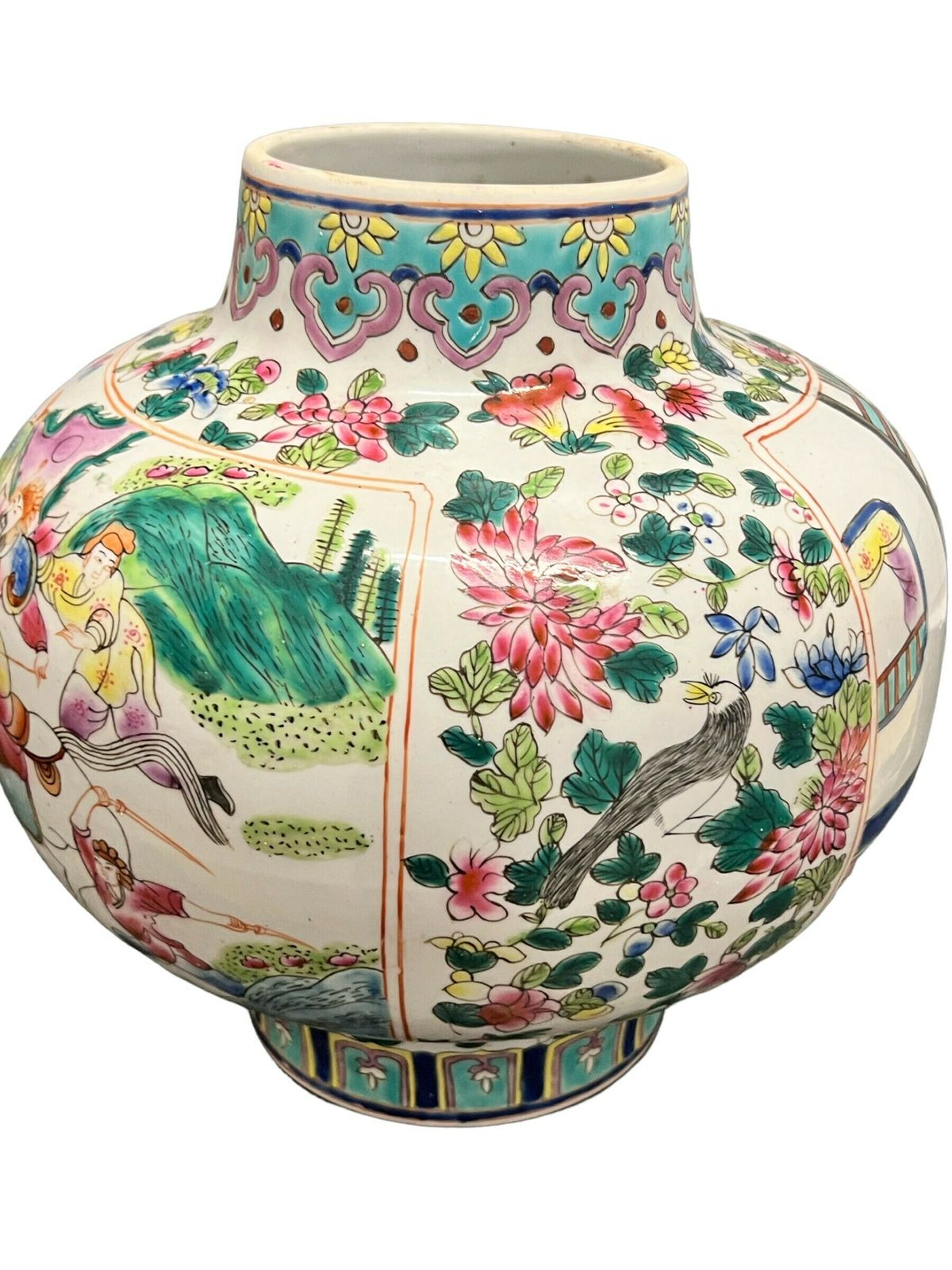 Chinese Famille Rose Porcelain Vase/ Jar 20th Century, Approximately Height 24cm, Circumference 75cm photo Home Decor