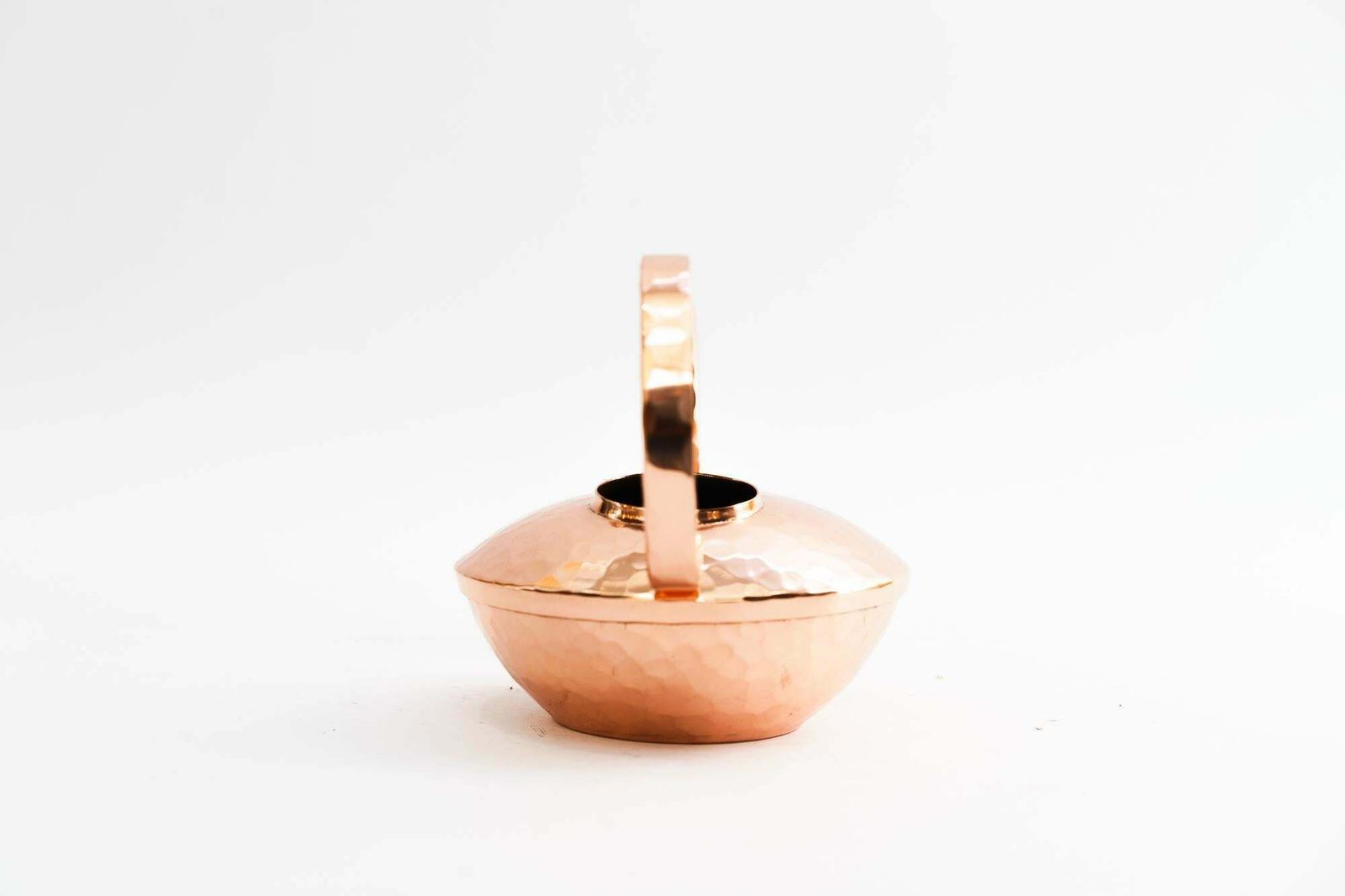Hammered Copper Watering Can, Veb Kunstschmiede Neuruppin, Germany Around 1960s photo for sale