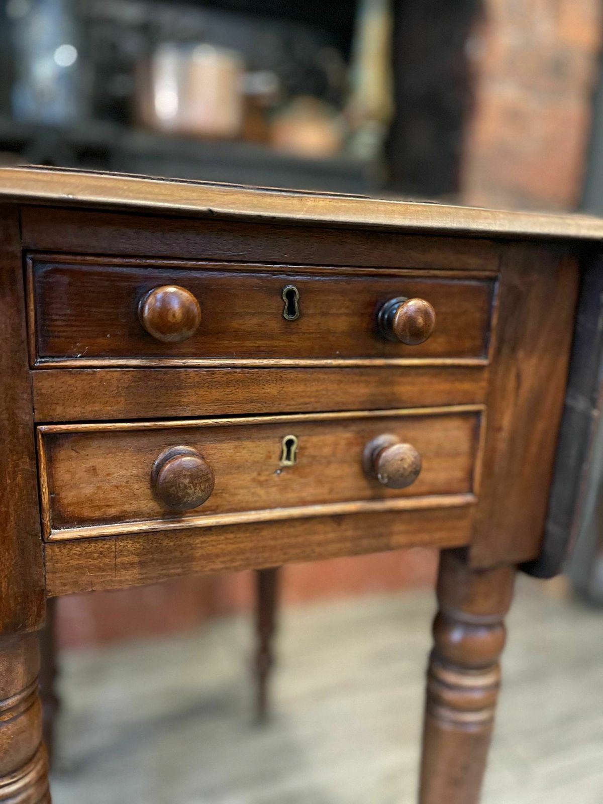 Victorian Circa 1850 Drop Leaf Baby Pembroke Mahogany Table photo buy
