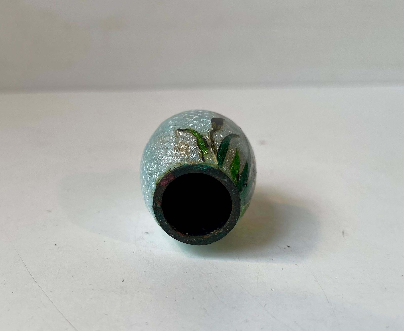 Japanese Ginbari Perfume Vase In Cloisonné Enamel, 1920s photo 337.0