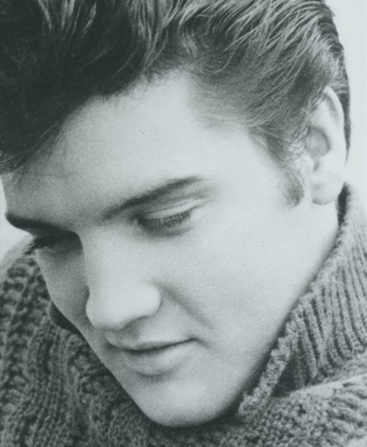 Unknown Elvis Presley, Portrait 20th Century photo furniture