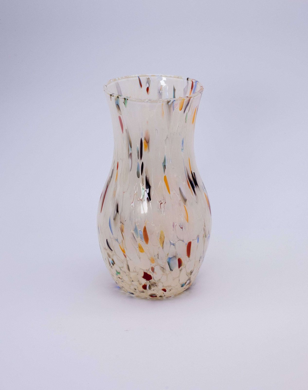 Jacksonville, Murano Glasses Vase Color "Ivory", Model Goto, Handmade, Murano Glass Made In Italy photo furniture